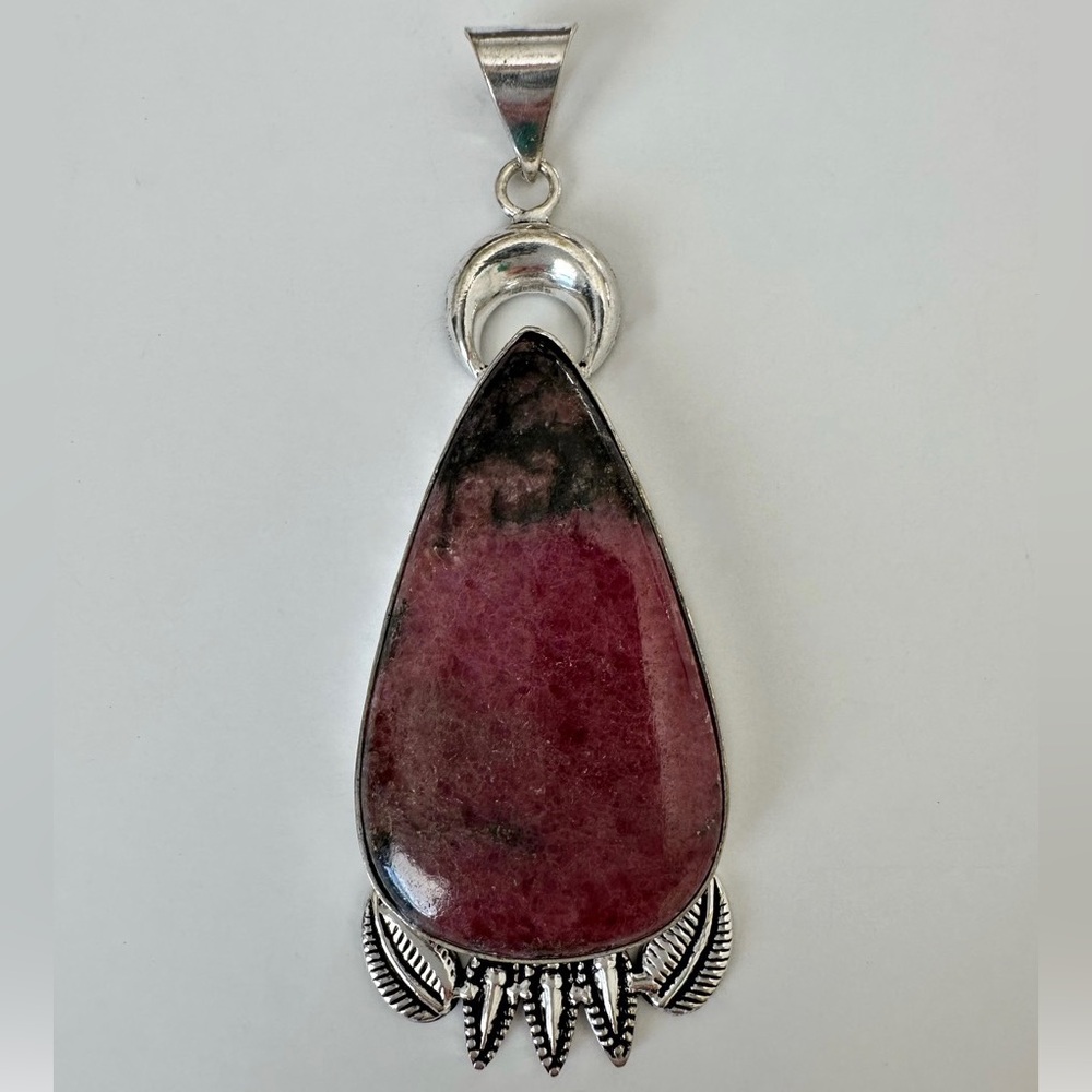 Rhodonite pendant